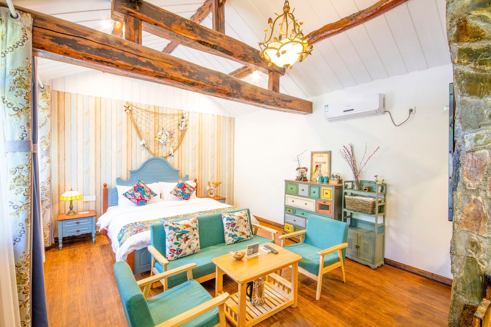 Whole Villa photo 3