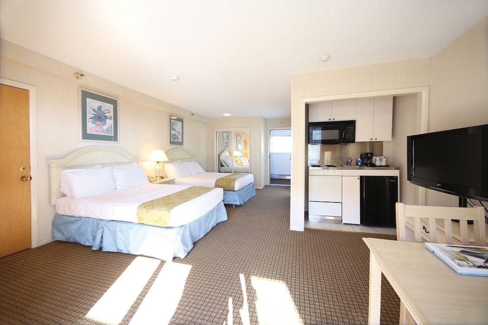 Efficiency, 2 Double Beds, Connecting Rooms, 2nd Floor photo 2