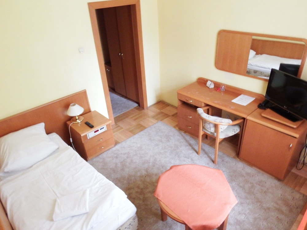 Standard Single Room, Park View photo 1