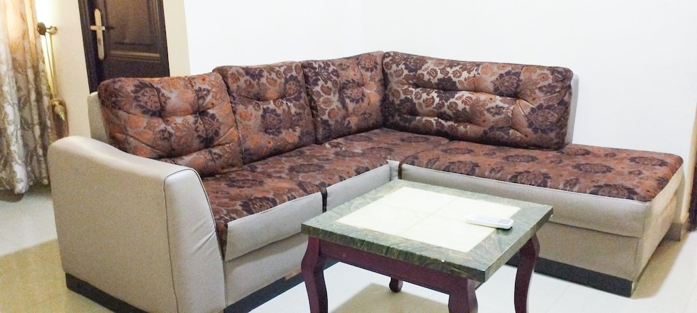 Luxury Suite photo 1