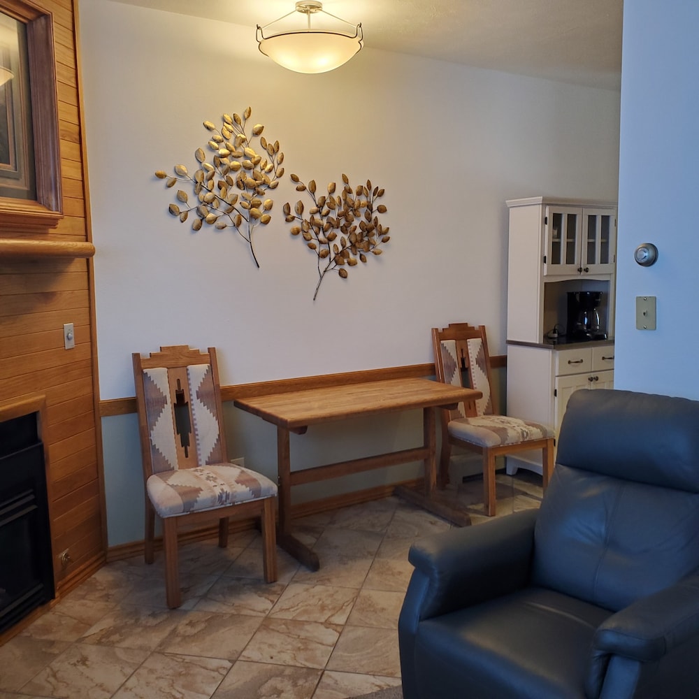Timber Ridge One Bedroom photo 3