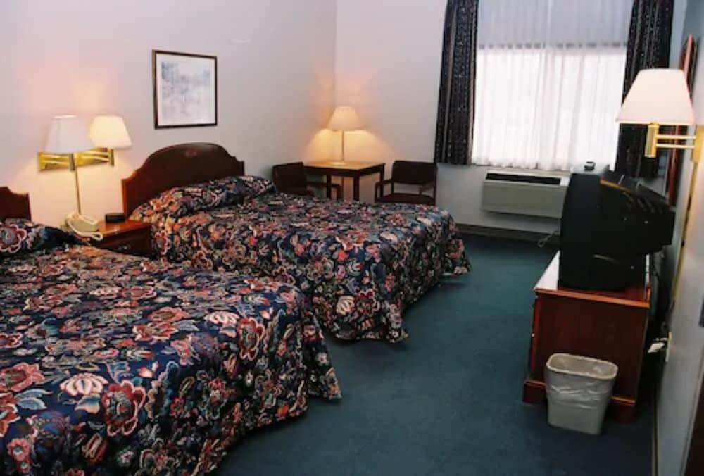 Deluxe Room, 2 Queen Beds, Non Smoking photo 1