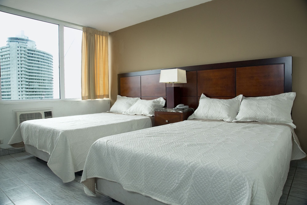 Twin Room - Photo 1