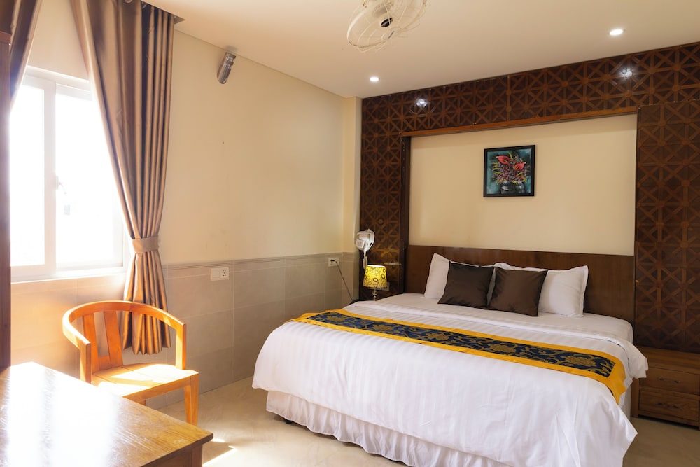 Deluxe Room, City View photo 3