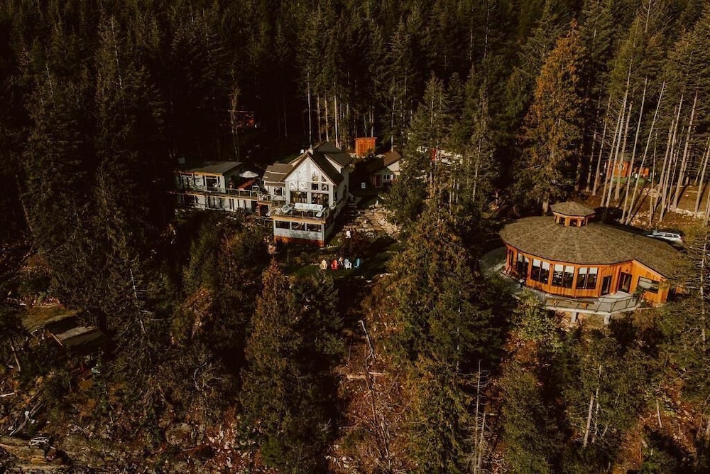 House, Private Bathroom, Lake View (Entire Home)