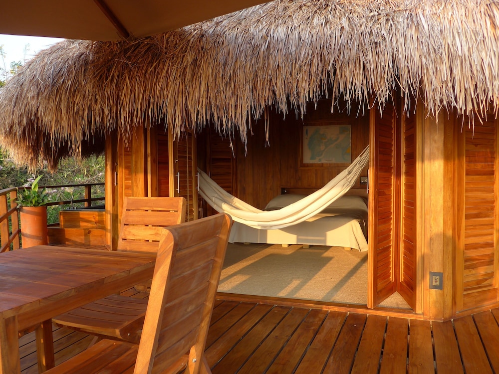 Bungalow (TreeTop) photo 3