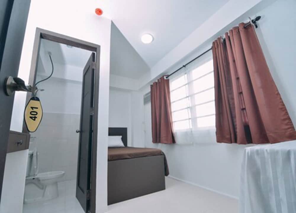Standard Studio, 1 Twin Bed photo 3