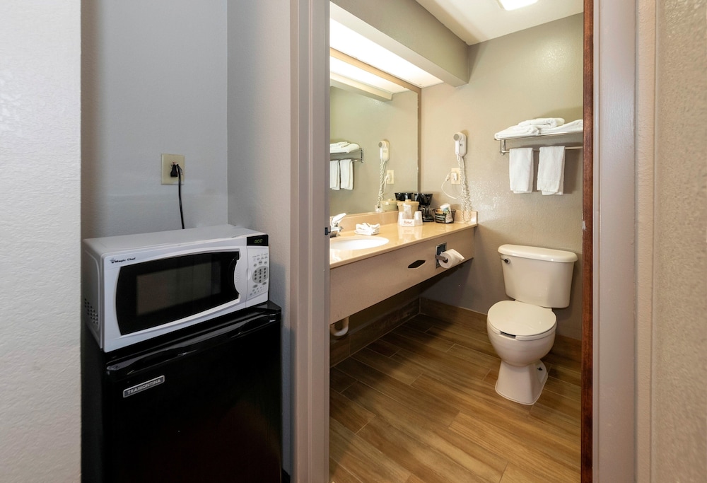 Deluxe Room, 2 Double Beds, Non Smoking - Photo 4