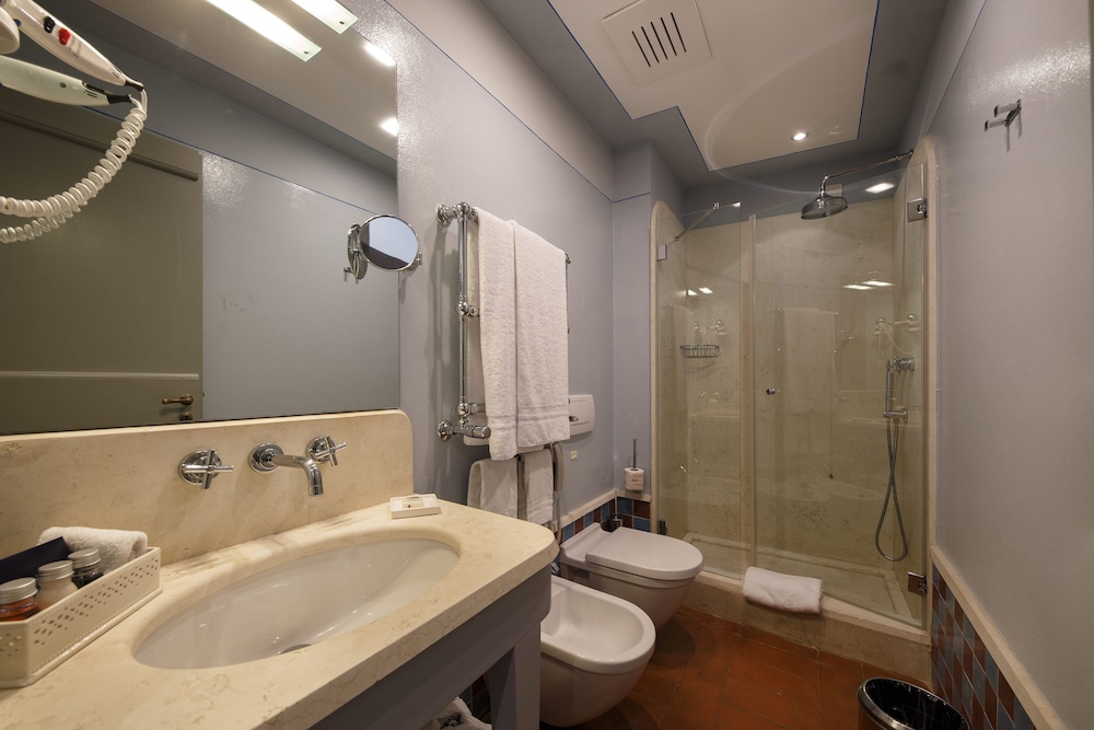 Family Suite, 2 Bedrooms - Photo 5