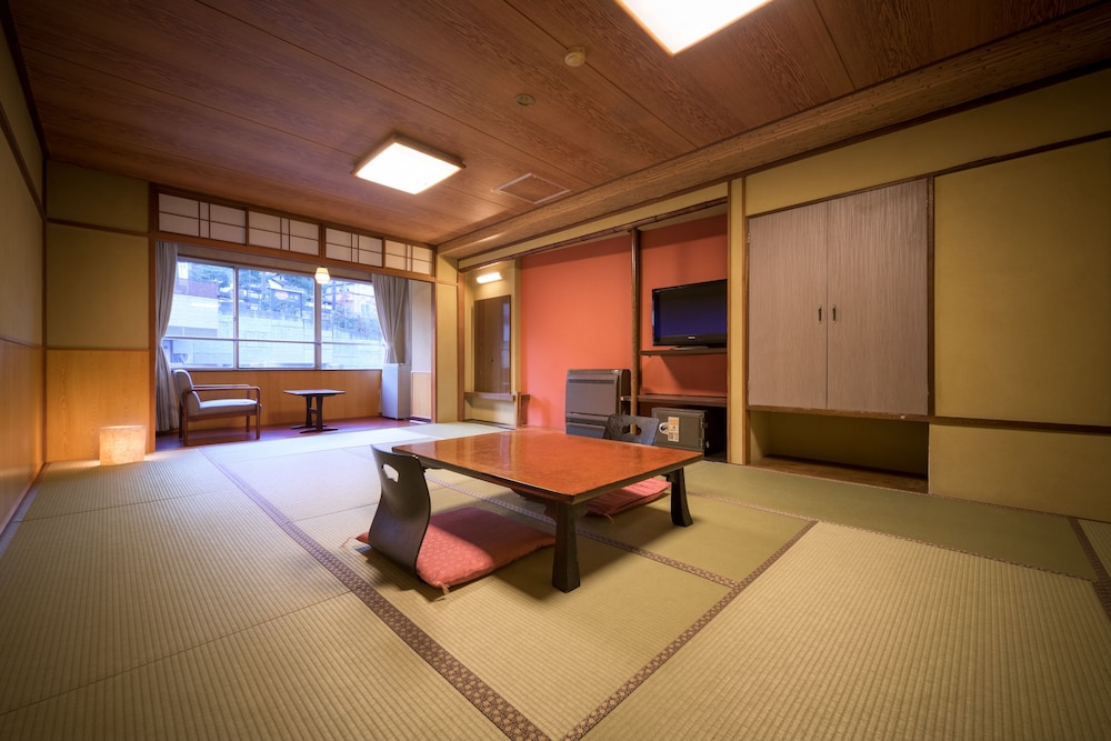 Traditional Room photo 2
