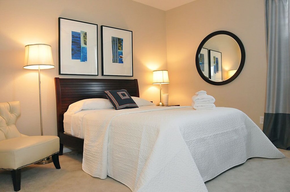 House (5 Bedrooms) photo 2