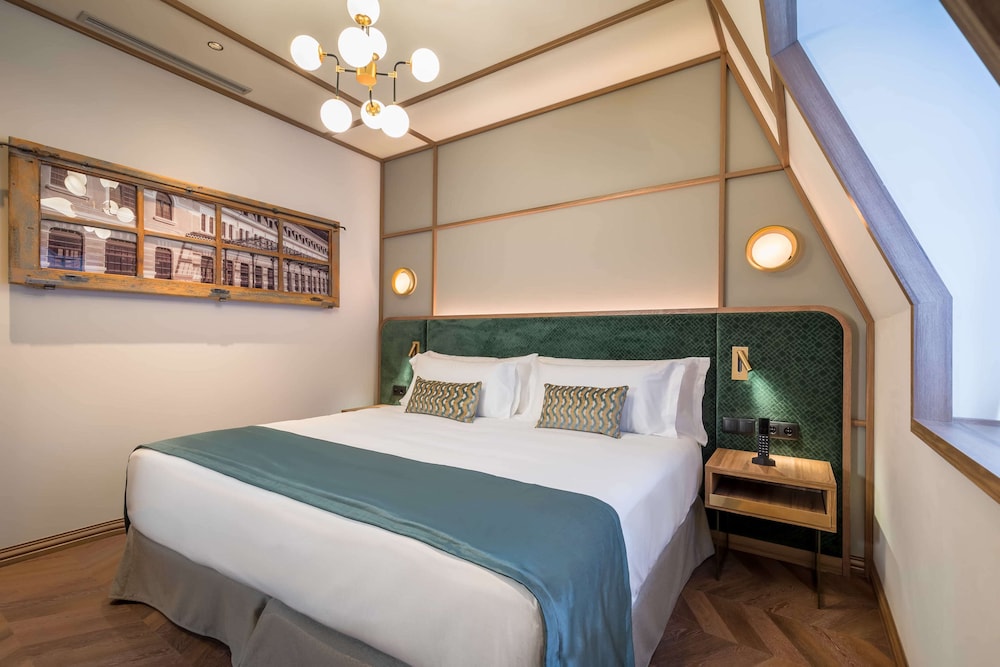 Junior Suite - Photo 16