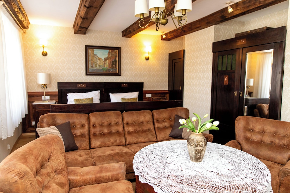Classic Studio Suite photo 1