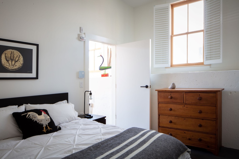 Design Apartment 1- Rosebay