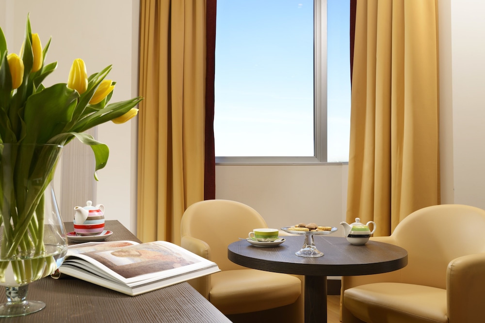 Economy Room, Accessible - Photo 4