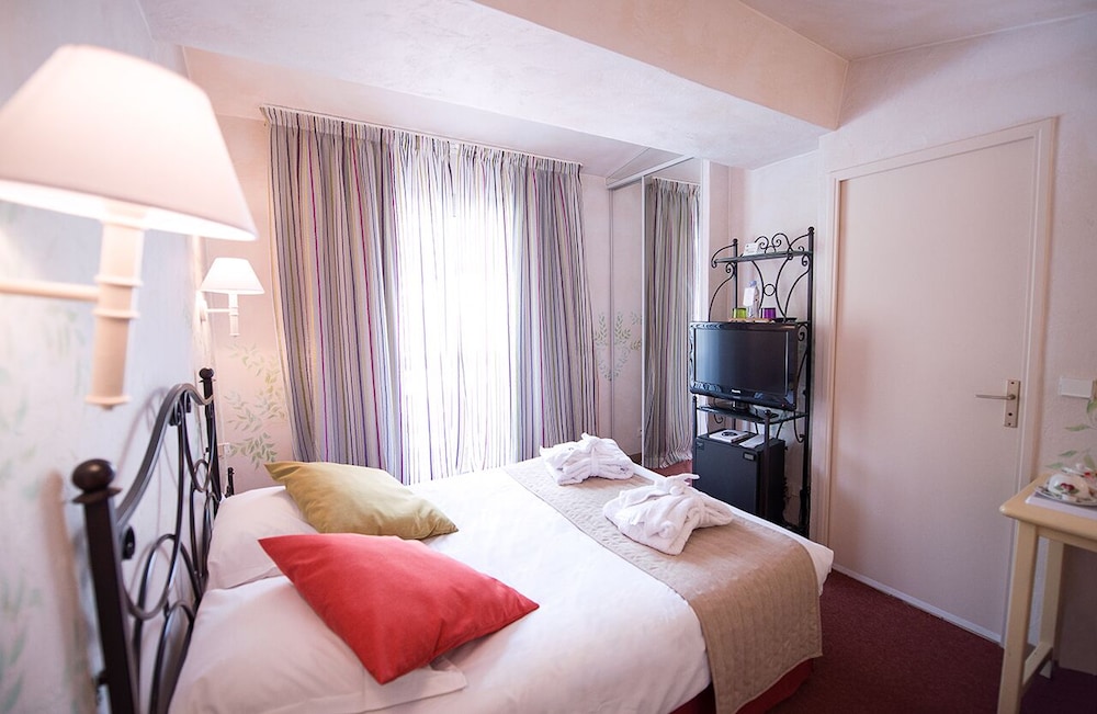 Comfort Triple Room photo 3