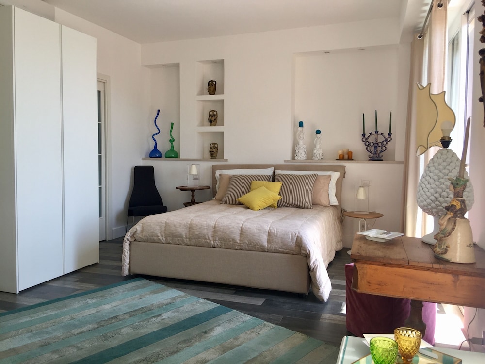 Suite, Sea View (Le Lumere)