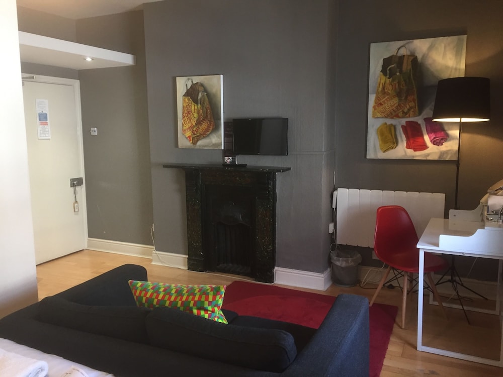 Double or Twin Room photo 3