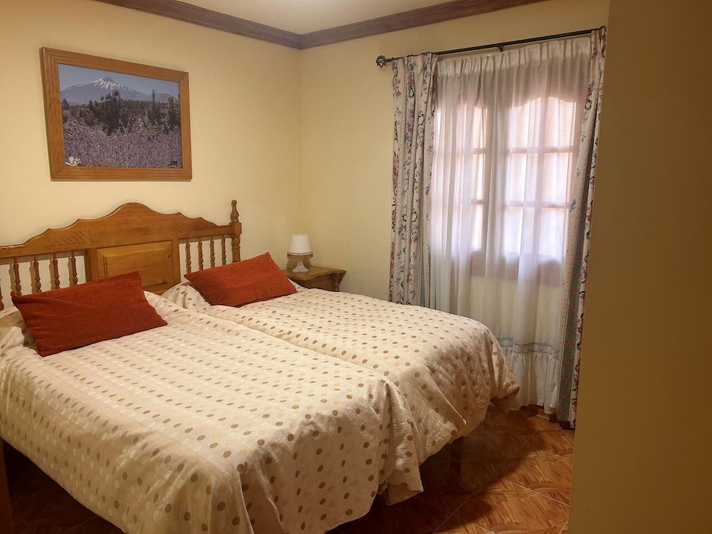 Family Apartment, 1 Bedroom, Kitchenette - Photo 2