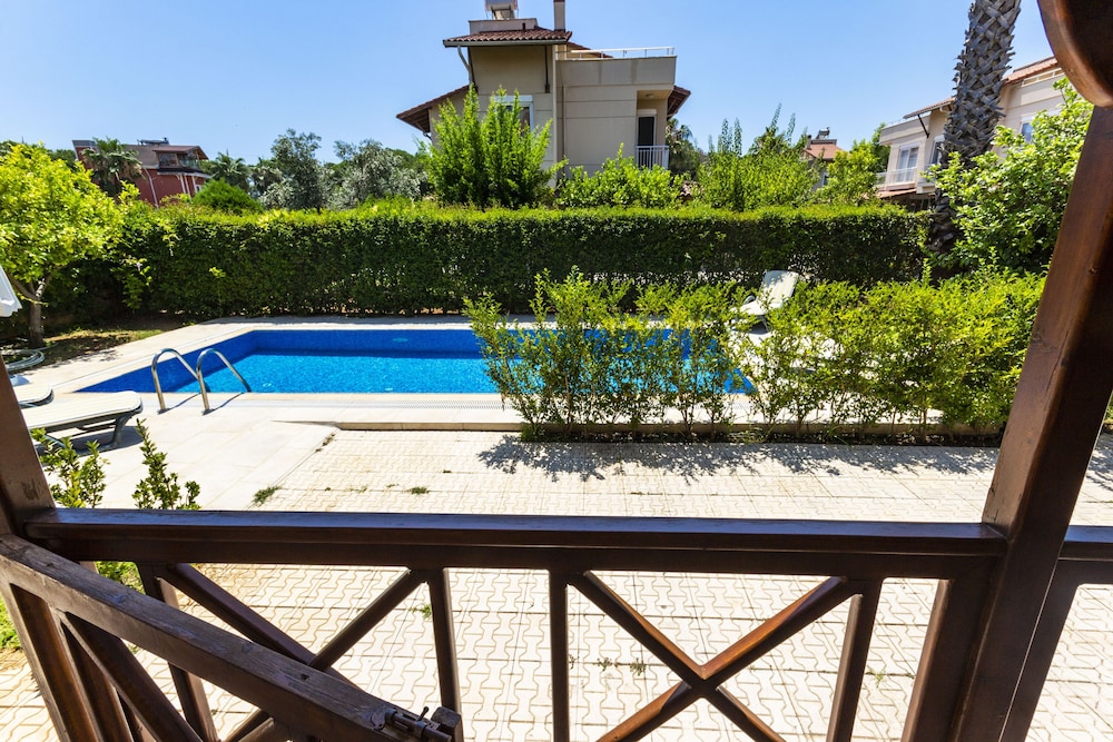 Villa, 4 Bedrooms photo 3