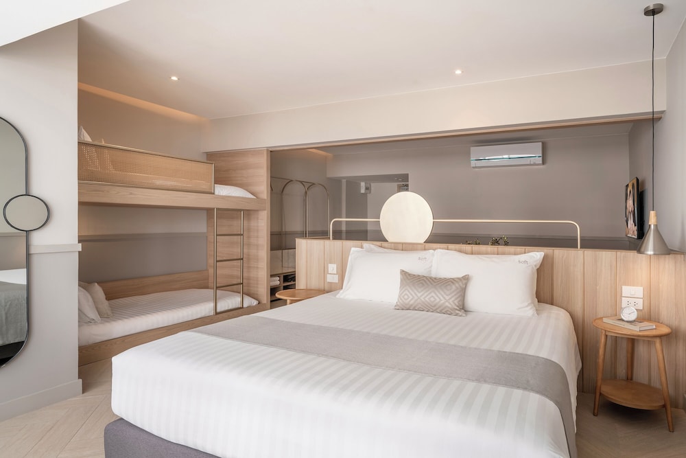 Family Room (with Bunk Bed)