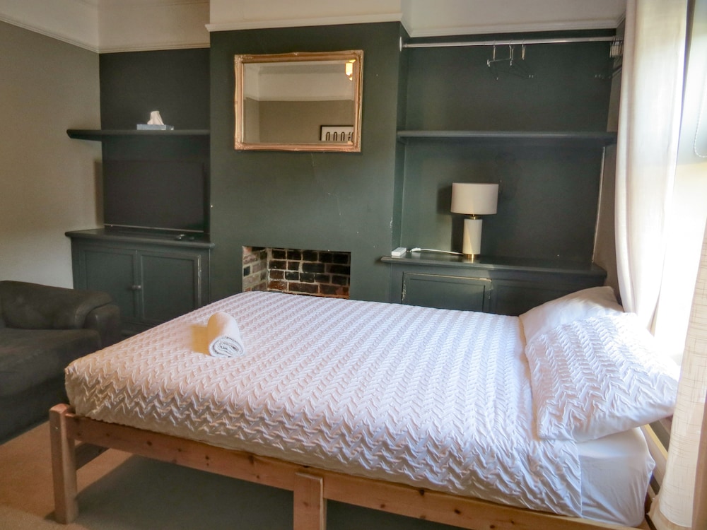 Basic Double Room, Patio