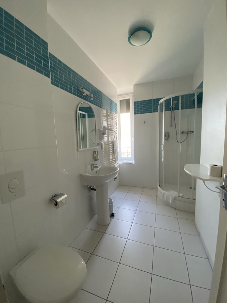 Comfort Twin Room - Photo 4