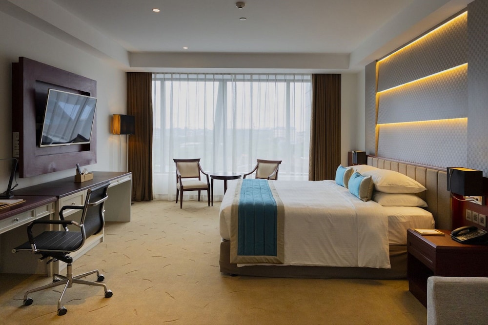 Premier Deluxe Room - Photo 2