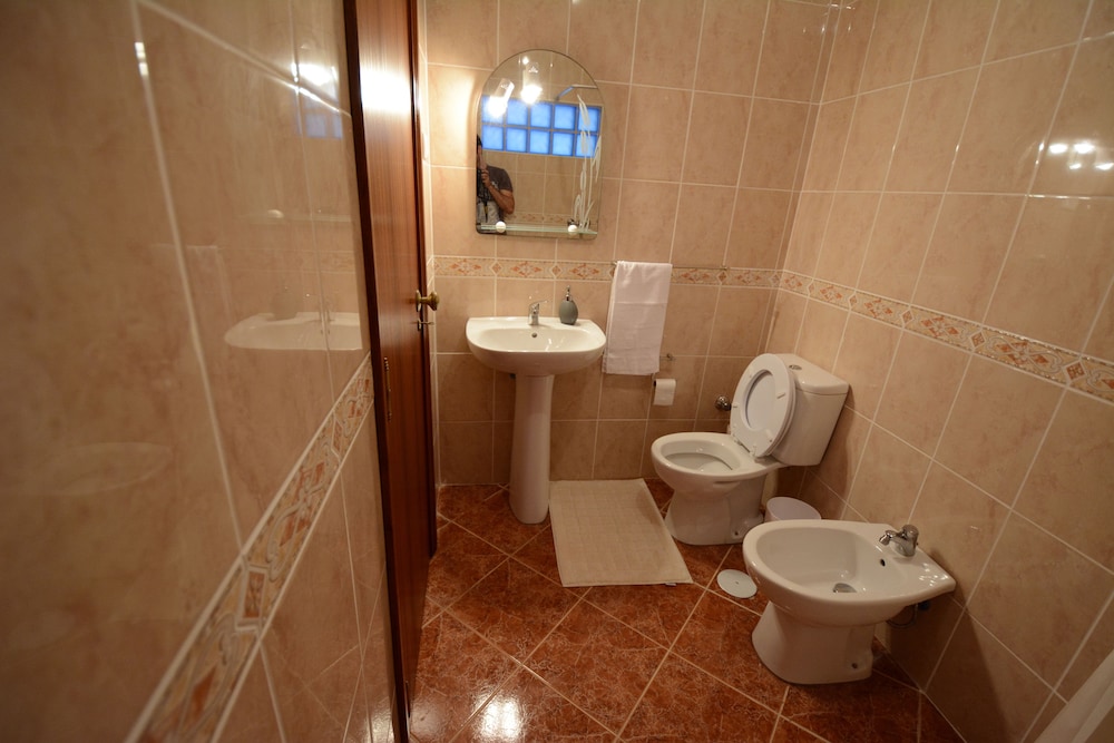 Economy Double Room, Private Bathroom (External), photo 6