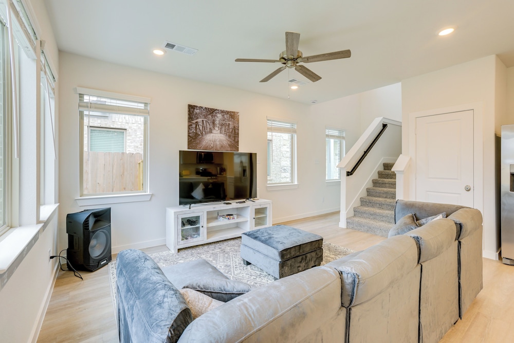 House (3 Bedrooms) photo 2
