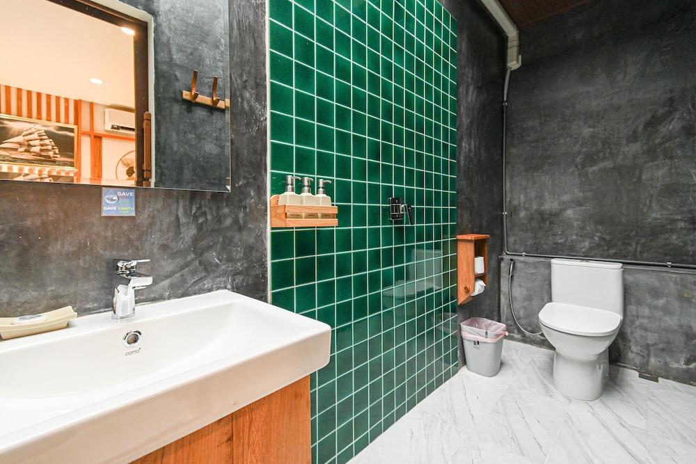 2 Bedroom Bathtub Villa Garden View - Photo 4