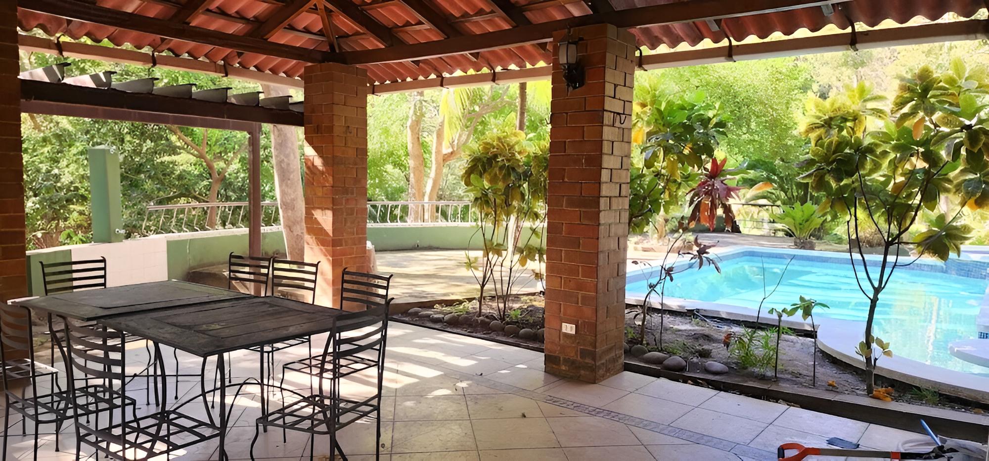 Family House photo 1