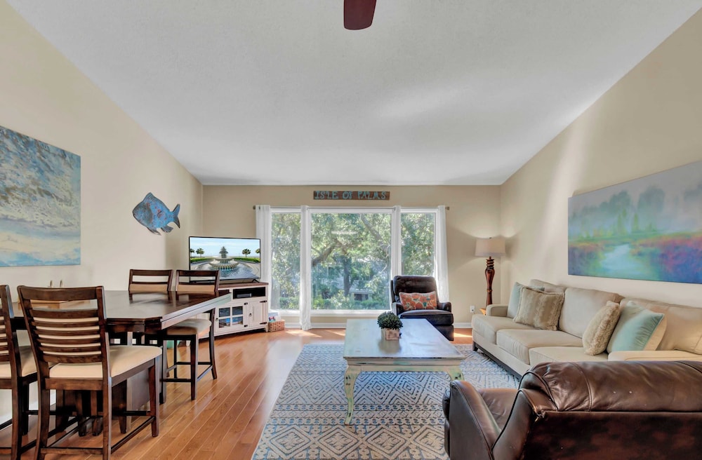 House (2 Bedrooms) photo 1