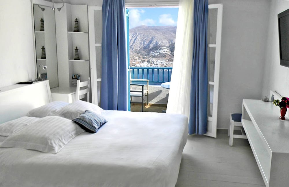 Superior Double Room, Sea View (Cycladic) - Photo 1