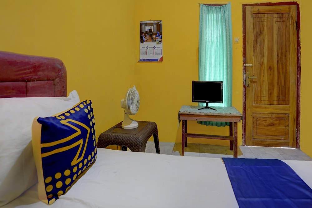 Double Room - Photo 7