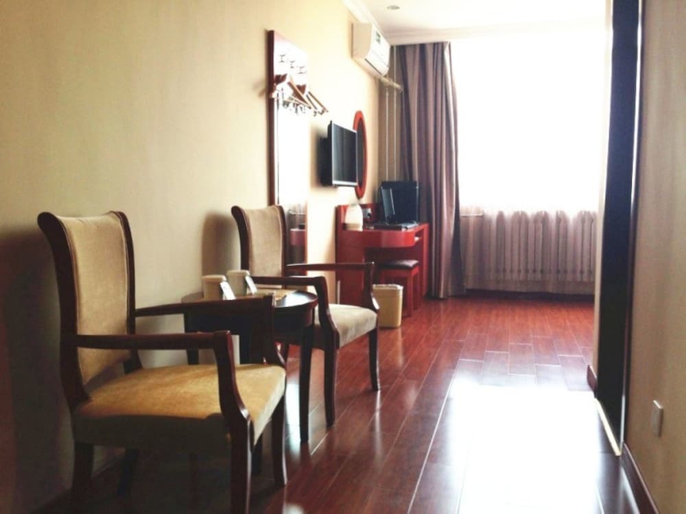 Twin Room - Photo 3