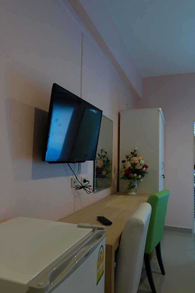 Superior Triple Room photo 3