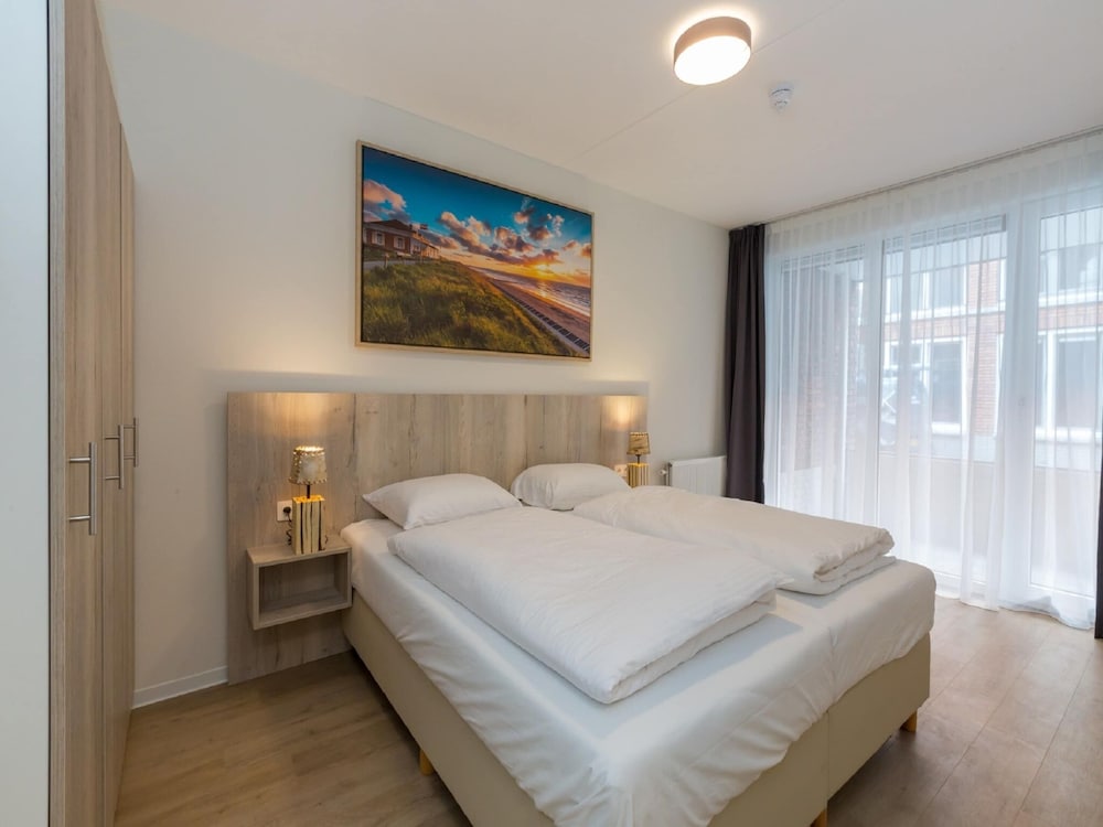Superior Apartment, 2 Bedrooms photo 2