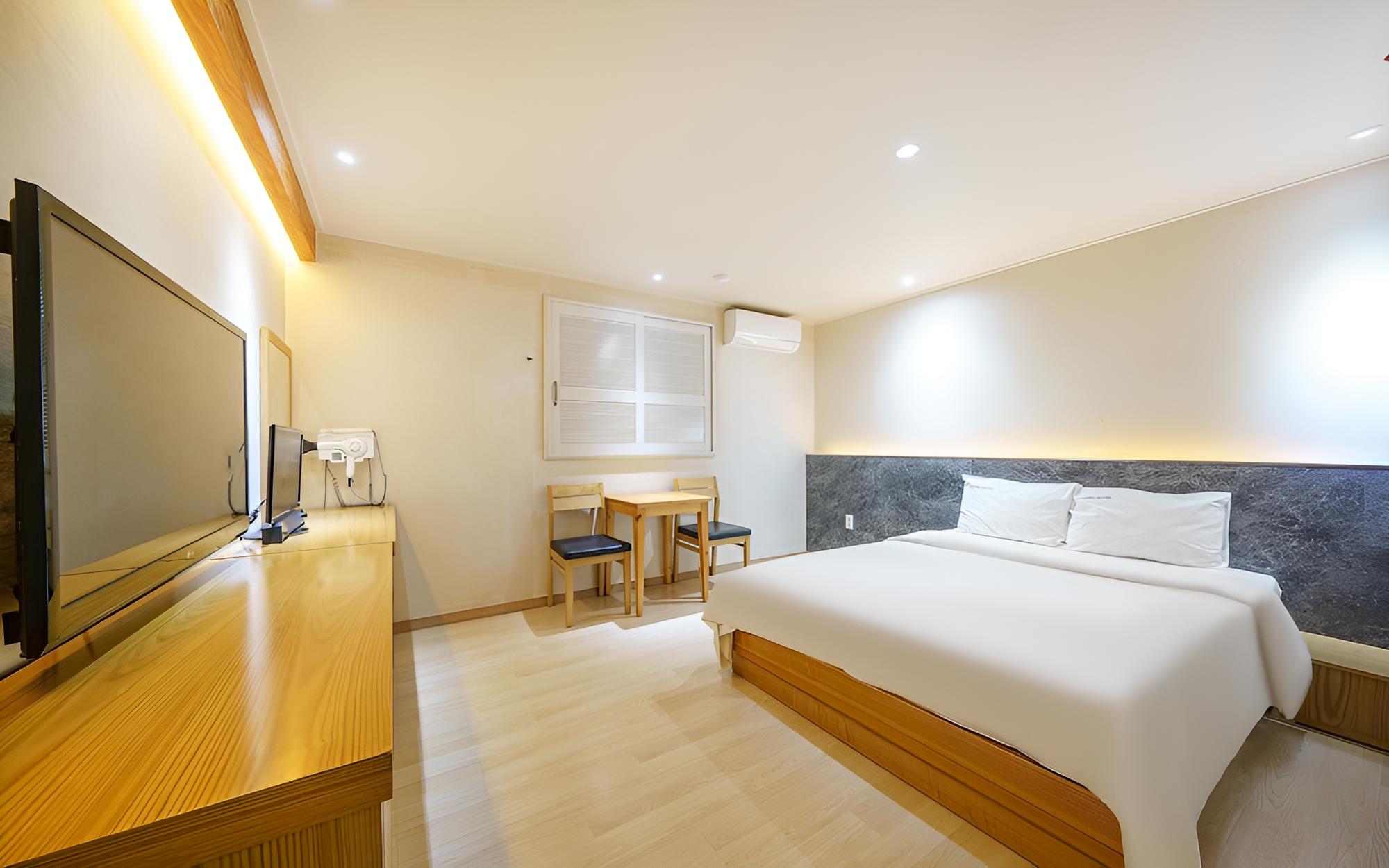 Room (Standard Room A (OTT)) photo 2