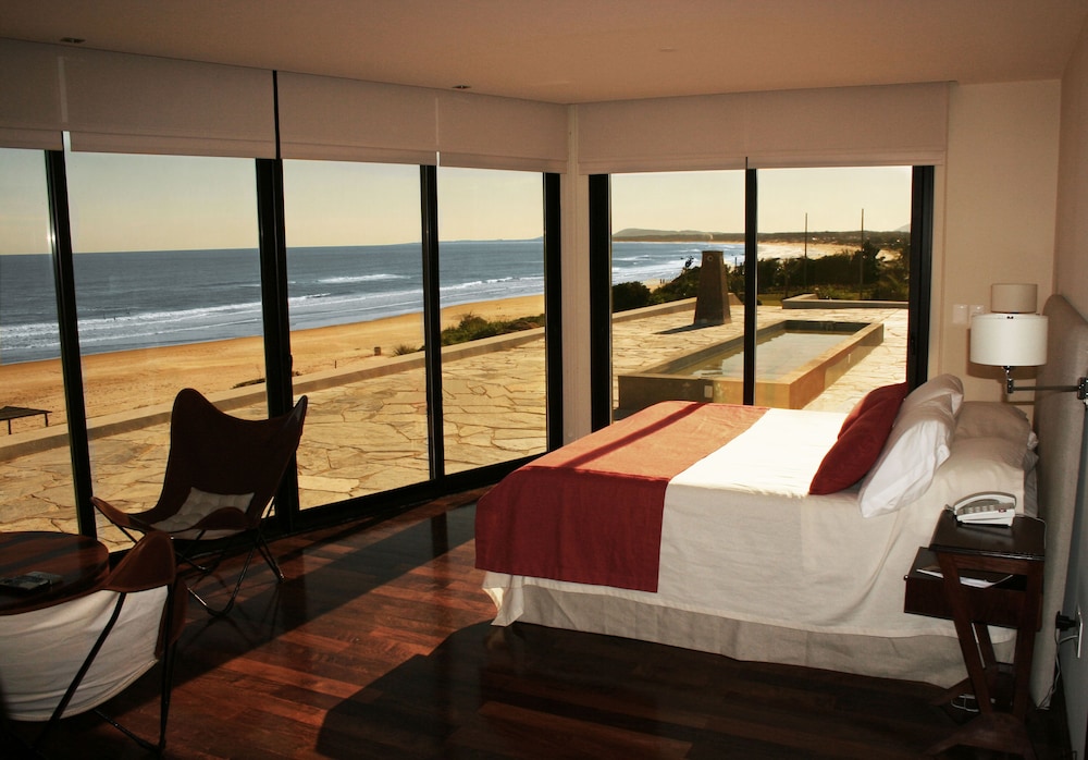 Suite (Sunset) photo 1