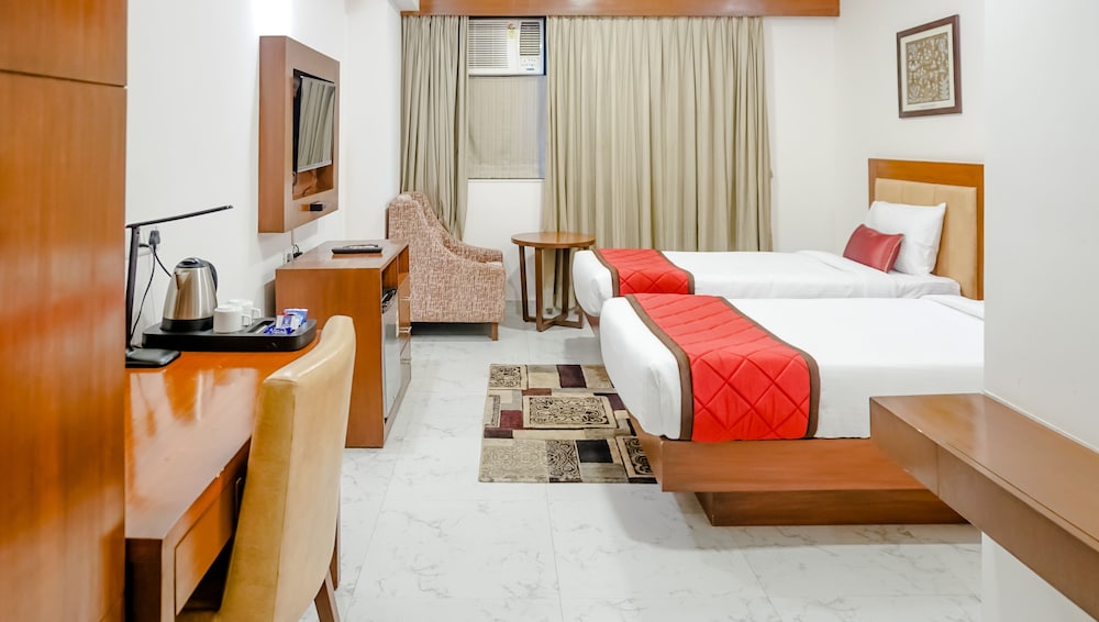 Deluxe Double Room photo 3