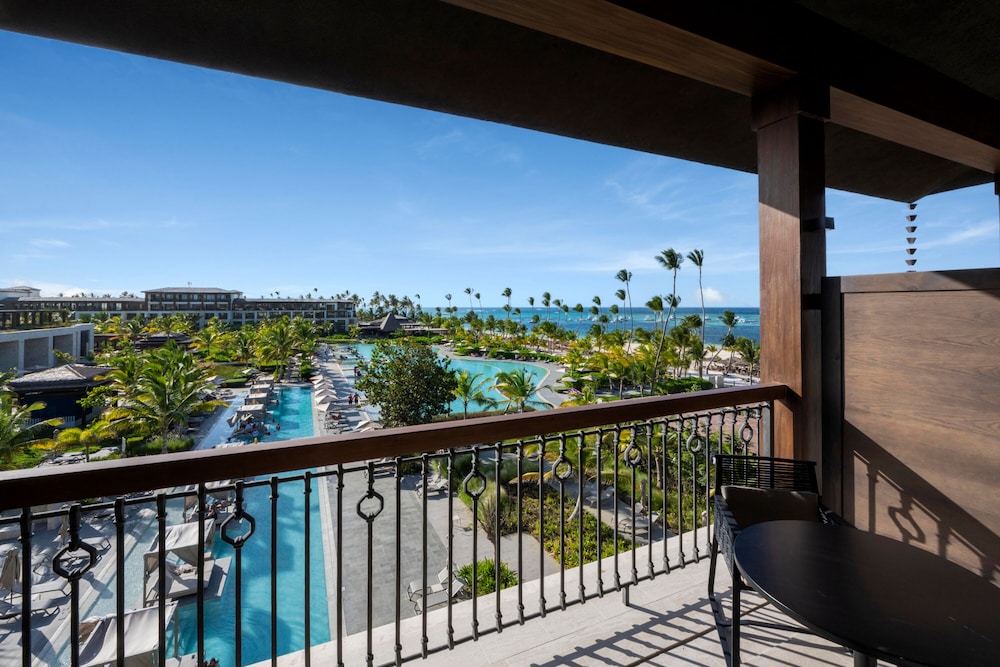 Resort King - Ocean View Junior Suite