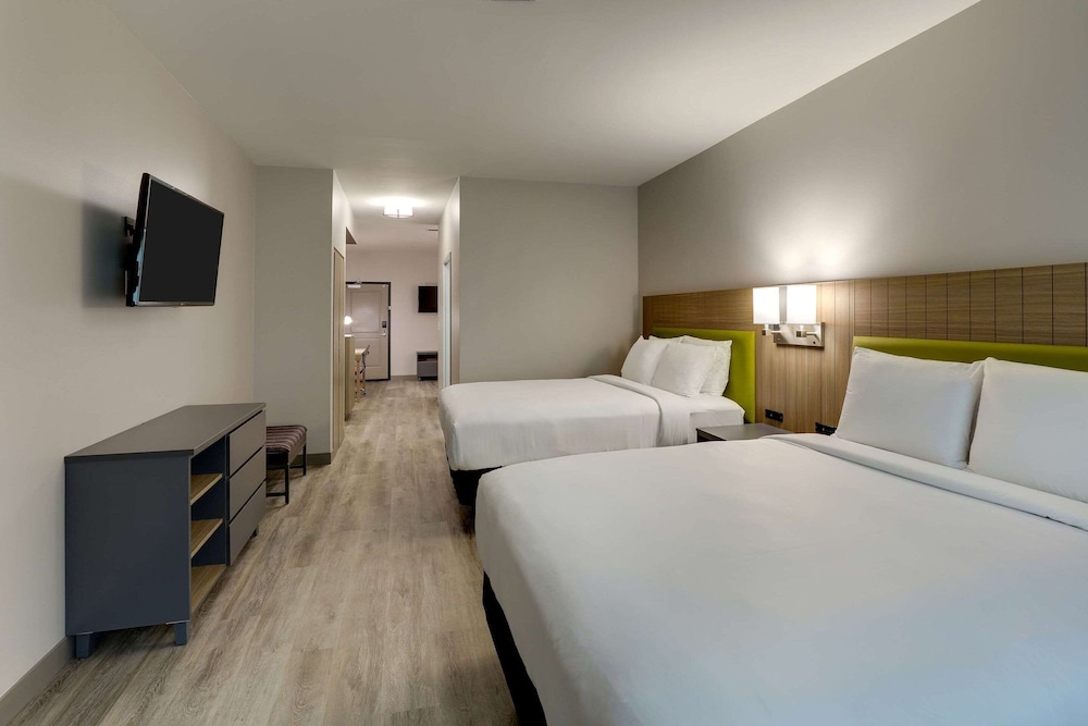 Studio Suite, Multiple Beds, Non Smoking