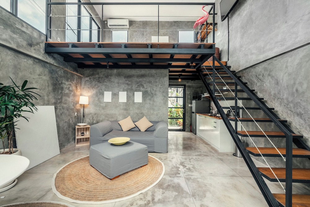 Panoramic Townhome photo 1