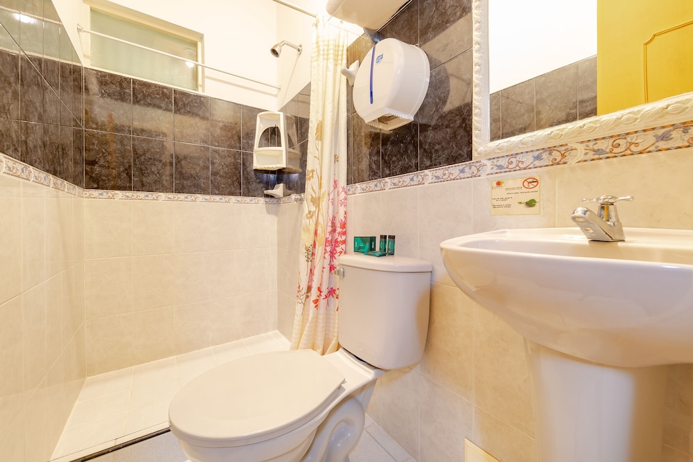 Superior Quadruple Room photo 2