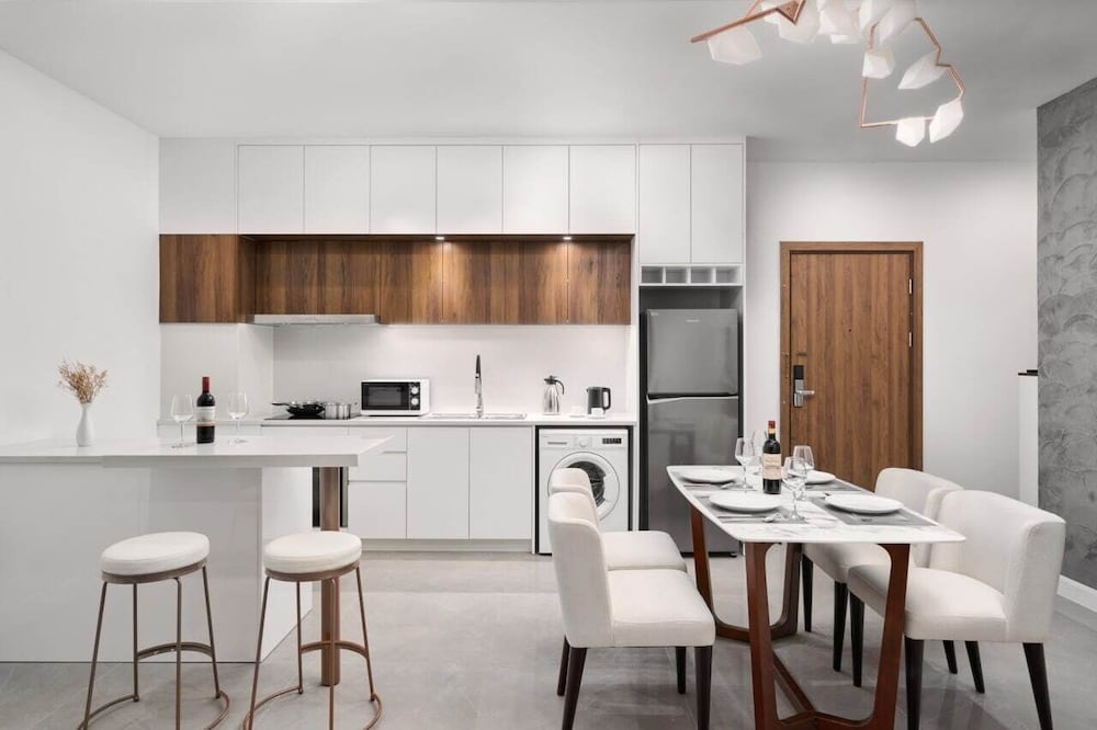 2 bedroom Family Suite - Photo 8
