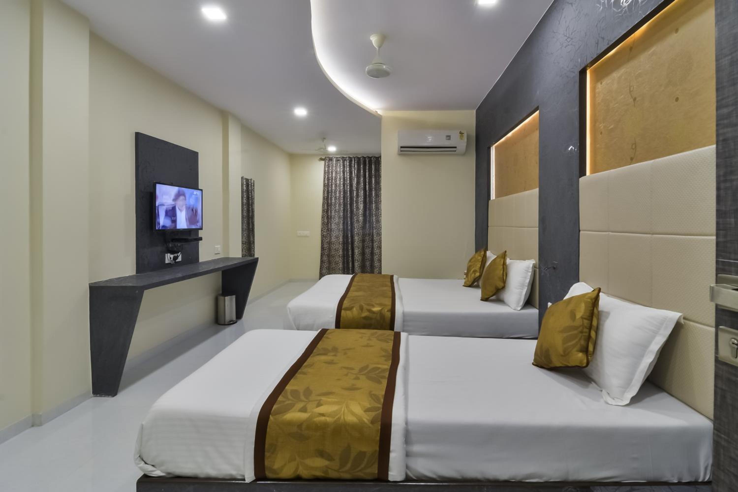 Superior Triple Room - Photo 5