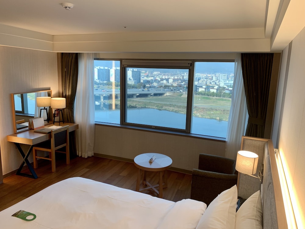 Inter Deluxe Twin Room - Photo 3