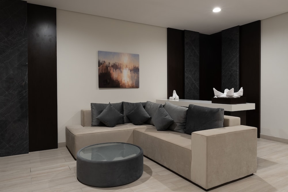 Deluxe Suite, 1 Bedroom photo 1