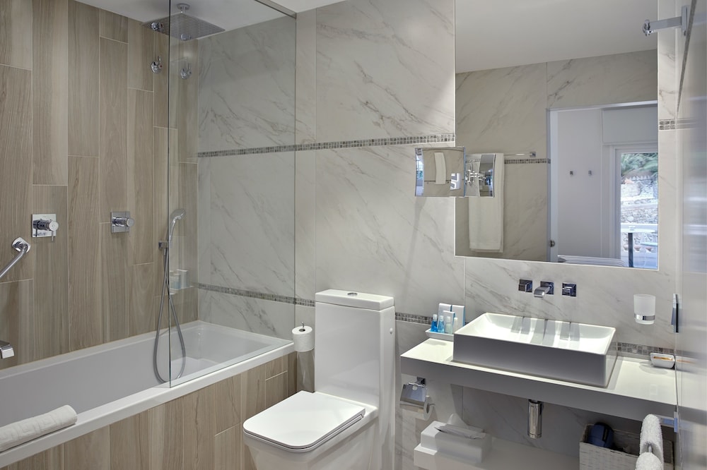 Standard Double Room - Photo 6